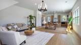 1505 Arch Street - Photo 2