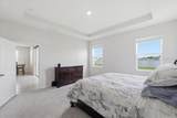 1413 Tropical Oasis Avenue - Photo 14