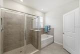 1413 Tropical Oasis Avenue - Photo 17