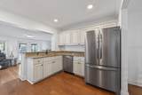 1715 Hubert Avenue - Photo 12