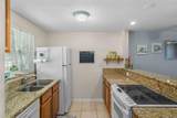 7906 Woodvine Circle - Photo 10
