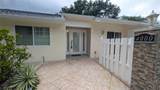 4000 Poinciana Court - Photo 2
