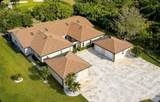 1203 Saxony Circle - Photo 16