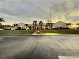 136 Pindo Palm Street - Photo 33