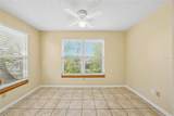 300 90TH Avenue - Photo 18