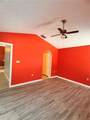 2070 Sarah Louise Drive - Photo 20