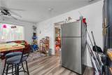 11208 Duncan Street - Photo 11