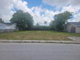 7404 Ingleside Drive - Photo 2
