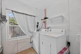 1005 Flora Street - Photo 14