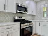 902 Oakwood Drive - Photo 11