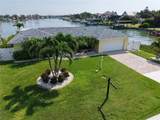 902 Oakwood Drive - Photo 3