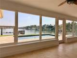 902 Oakwood Drive - Photo 8