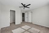 7052 Summer Holly Place - Photo 15