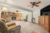 10308 Oakleaf Avenue - Photo 6