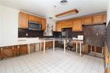525 Hampton Avenue - Photo 6