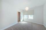 815 Burlington Avenue - Photo 15