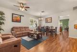 402 Vine Cliff Street - Photo 3