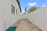 2310 Knollwood Place - Photo 45