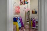 708 Tower Grove Drive - Photo 20