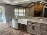 1101 Oakridge Manor Drive - Photo 10