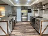 1101 Oakridge Manor Drive - Photo 9