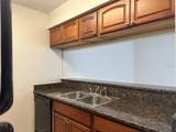 5440 Macdill Avenue - Photo 9