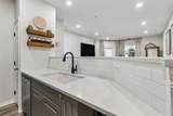1640 Villa Capri Circle - Photo 17