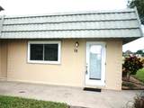 201 Kings Boulevard - Photo 1