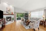 11328 Hollander Avenue - Photo 10