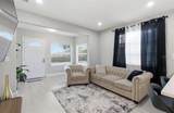 2717 Cherry Street - Photo 4