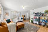 837 42ND Avenue - Photo 3