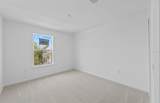 7719 Reflection Parkway - Photo 11