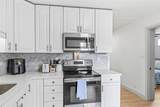 3913 Wallace Avenue - Photo 10