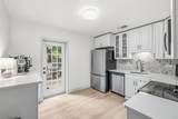 3913 Wallace Avenue - Photo 11