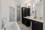 110 Beverly Avenue - Photo 15