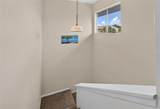 1131 Longfellow Road - Photo 21