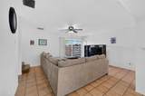 1131 Longfellow Road - Photo 7