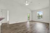10201 Courtney Palms Boulevard - Photo 4