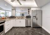 690 Island Way - Photo 18