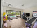 3911 Country View Cir - Photo 16