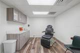815 Howard Avenue - Photo 19
