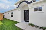 535 Scarlet Maple Court - Photo 2