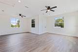 802 18TH Street - Photo 21