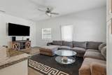 3024 W Douglas St - Photo 8
