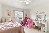 7210 Manhattan Avenue - Photo 17