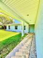 105 Bay Hills Boulevard - Photo 2