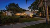 1620 Country Lane - Photo 1