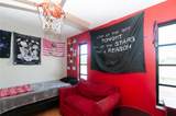 859 Pinewood Terrace - Photo 29