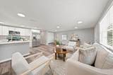 2919 19TH Avenue - Photo 7