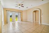 7956 Carriage Pointe Drive - Photo 3